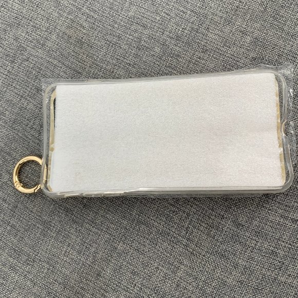 New! 7Plus Clear Gold Leopard Phone Case - Picture 6 of 9